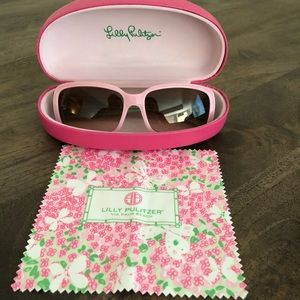 Lilly Pulitzer | Pink Sunglasses
